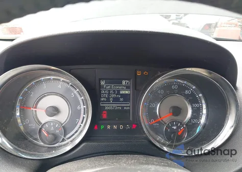 2013 Chrysler Town & Country Touring z USA, uszkodzony, nr VIN 2C4RC1BG4DR503363